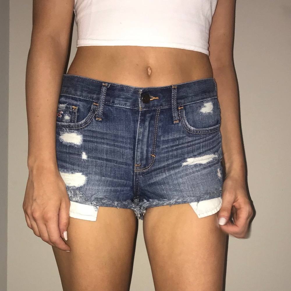 Hollister Co. boyfriend shorts